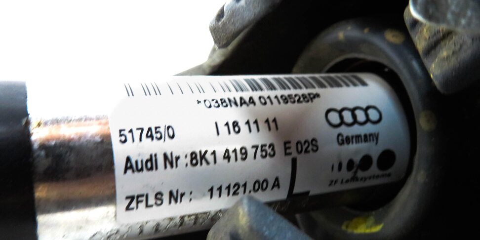 Thumbnail 4: 2012 AUDI A4 (B8 8K) AWD STEERING COLUMN SHAFT U-JOINT COUPLER LINKAGE SHAFT