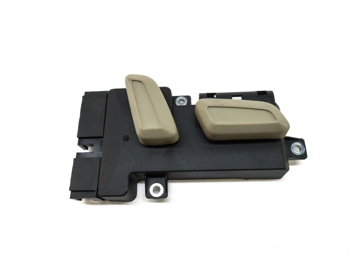 Thumbnail 3: 2012 AUDI A4 (B8 8K) RIGHT FRONT PASSENGER SEAT ADJUSTMENT ADJUST SWITCH (BEIGE)