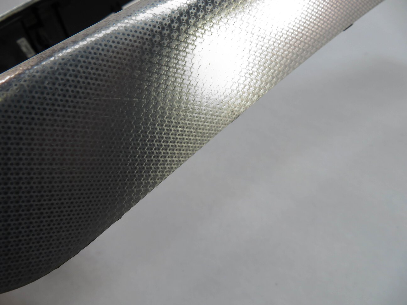 Thumbnail 5: 2012 AUDI A4 (B8 8K) DASH DOOR CONSOLE ALUMINUM FISH SCALE TRIM PANEL SET