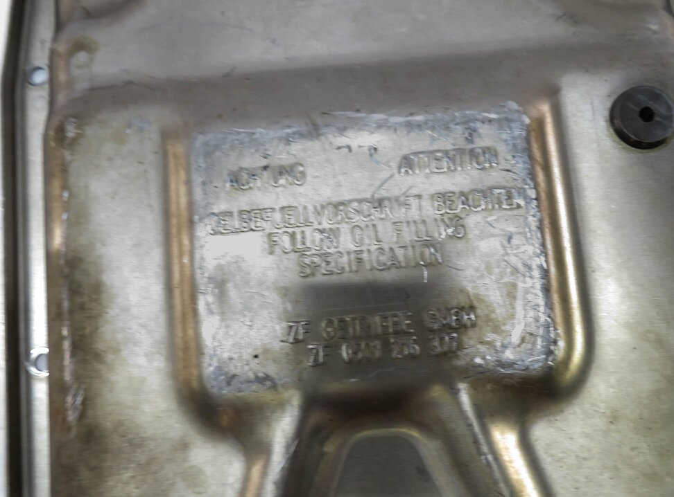 Thumbnail 5: 11-18 AUDI A4 A5 A6 A7 A8 Q5 S7 S8 (B8 8K C6 D4 4H 8T 8R) TRANSMISSION OIL PAN
