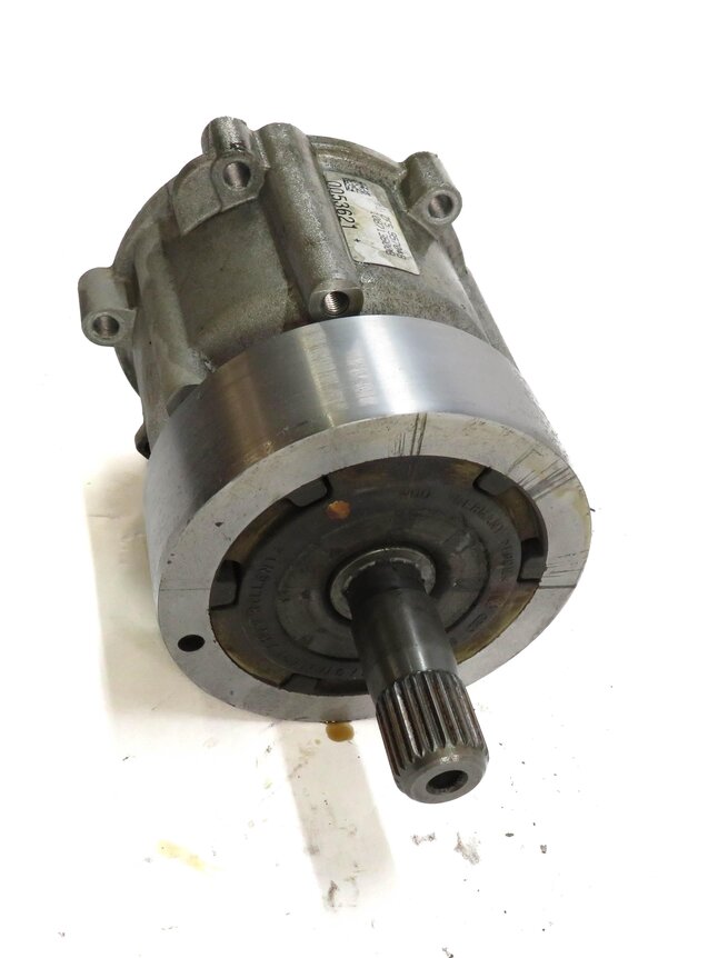Thumbnail 3: 2011-2017 AUDI A4 A5 (B8 8K 8T) AWD TRANSMISSION CENTER DIFFERENIAL TAILSHAFT
