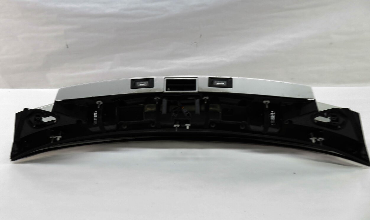 Thumbnail 4: 12-17 AUDI A7 S7 RS7 (C7 4G8) REAR TRUNK ELECTRIC SPOILER WING (IBIS WHITE T9)