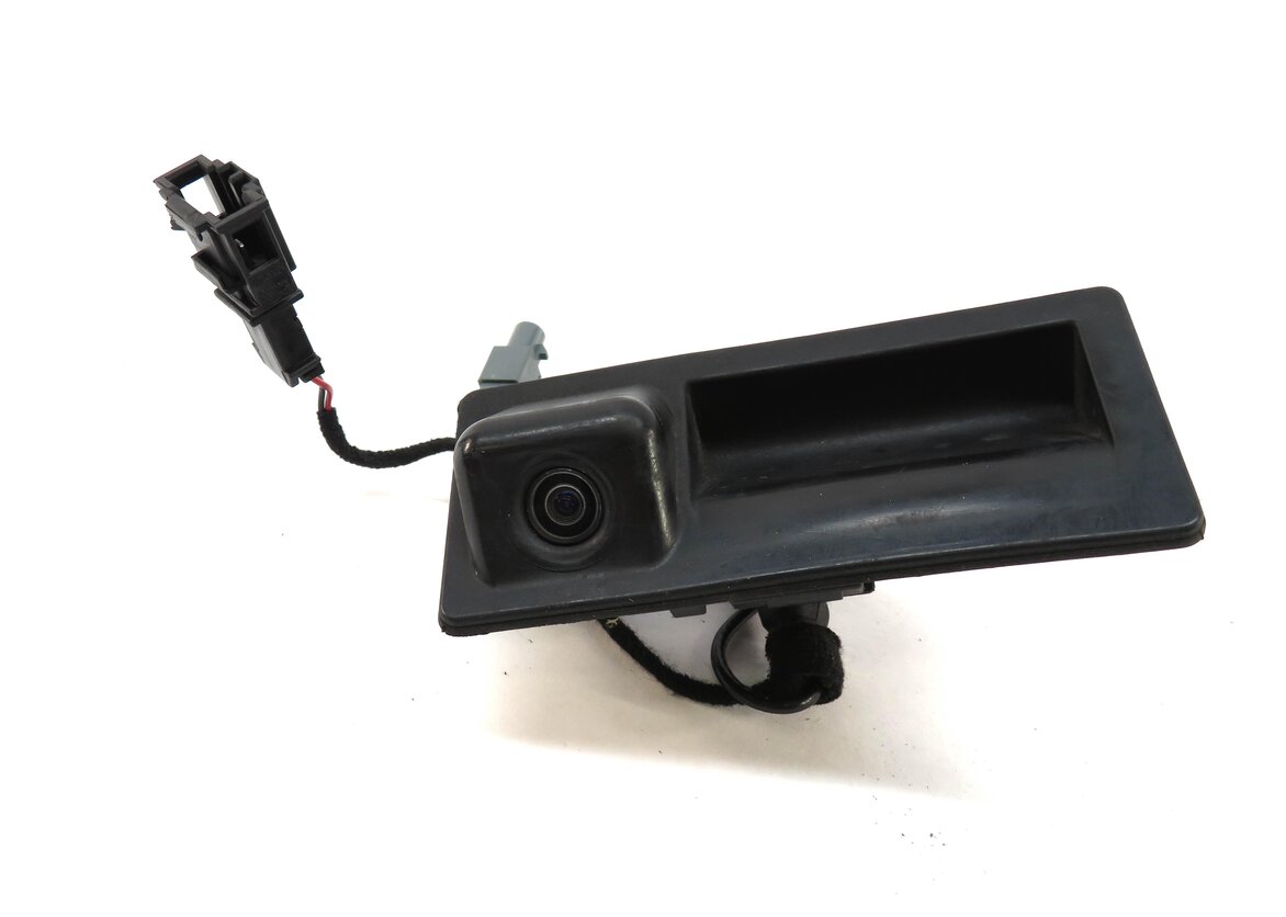 08-17 AUDI A4 S4 A5 S5 A7 S7 Q3 Q5 (B8 C7 4G8 8K 8T 8R) TRUNK HANDLE w/ CAMERA