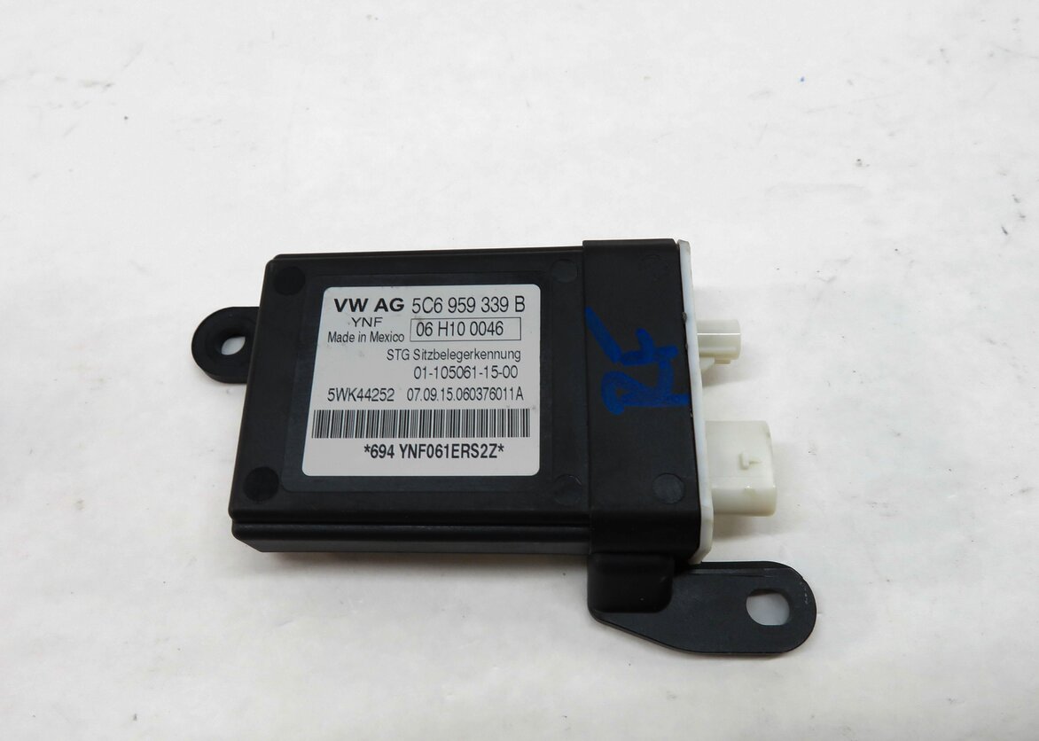 Thumbnail 2: 2012 AUDI A7 (C7 4G8) RIGHT FRONT PASSENGER SEAT OCCUPANCY WEIGHT SENSOR MODULE