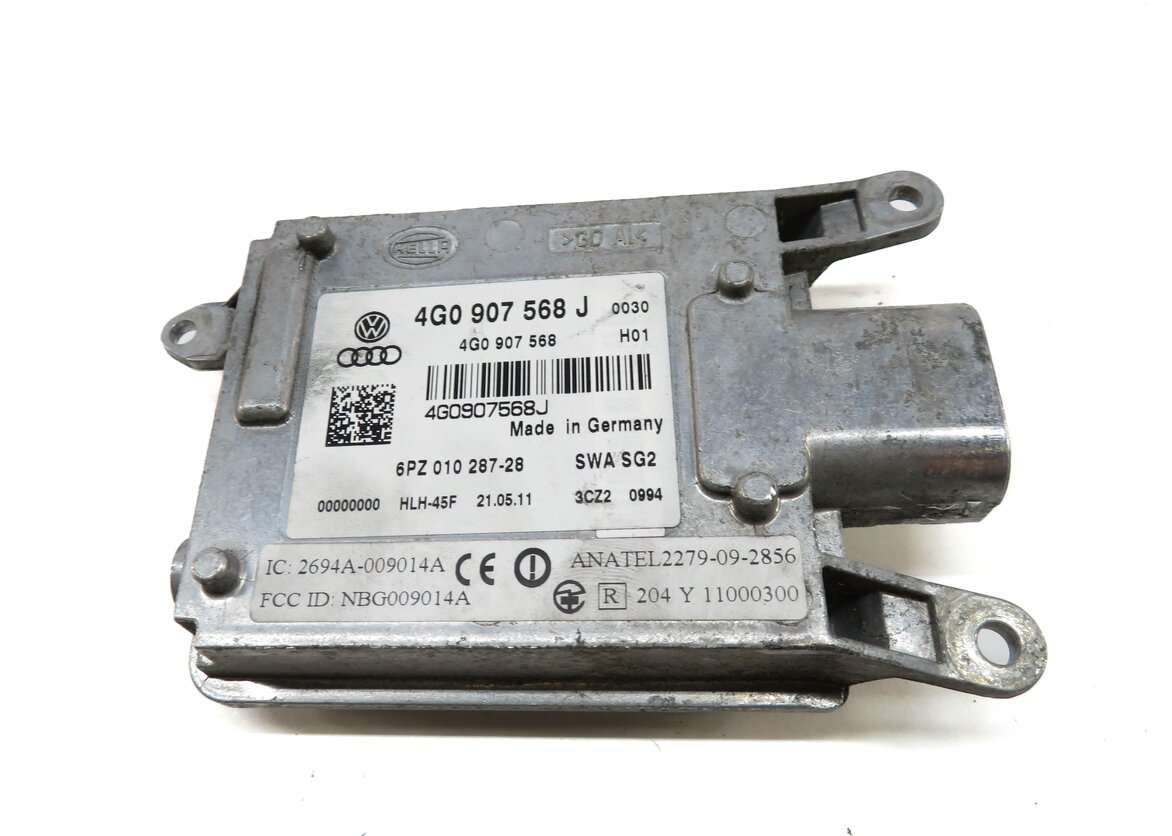Thumbnail 3: 2012-2015 AUDI A7 S7 RS7 (C7 4G8) BLIND SPOT ALERT CONTROL MODULE (SLAVE)