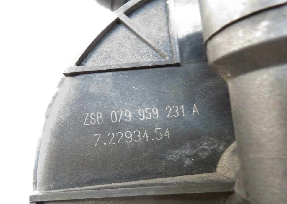 Thumbnail 5: 2012 AUDI A7 (C7 4G8) 3.0L CGXB SECONDARY AIR INJECTION SMOG EMISSIONS PUMP