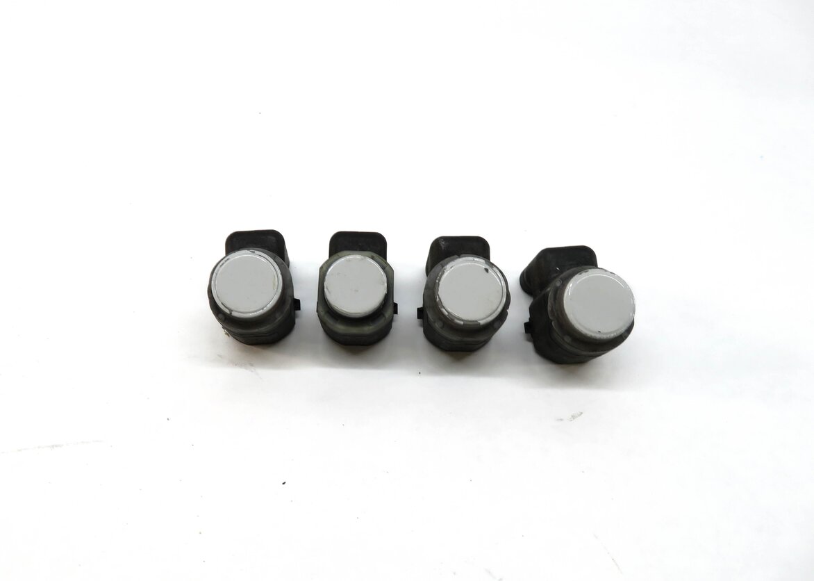 Thumbnail 2: 2012 AUDI A7 (C7 4G8) REAR PDC PARK DISTANCE SENSOR SET-4 (IBIS WHITE T9)