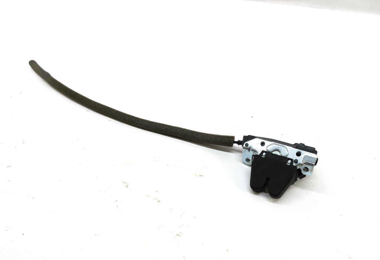 2011 MERCEDES C300 (W204) REAR TRUNK LOCK LATCH ACTUATOR