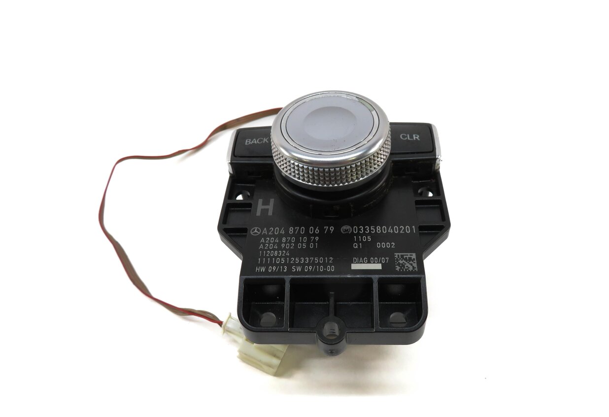 Thumbnail 2: 2011 MERCEDES C300 (W204) RADIO STEREO GPS NAVIGATION COMMAND CONTROL KNOB