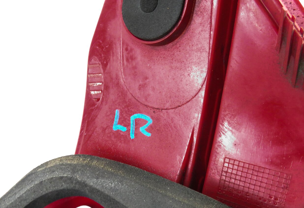 Thumbnail 6: 08-11 MERCEDES C250 C300 C350 (W204) LEFT DRIVER REAR TAILLIGHT BRAKE LIGHT LAMP
