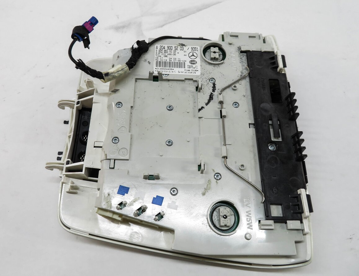 Thumbnail 4: 2011 MERCEDES C300 (W204) FRONT DOMELIGHT MAP READING DOME LIGHT LAMP (BLACK)