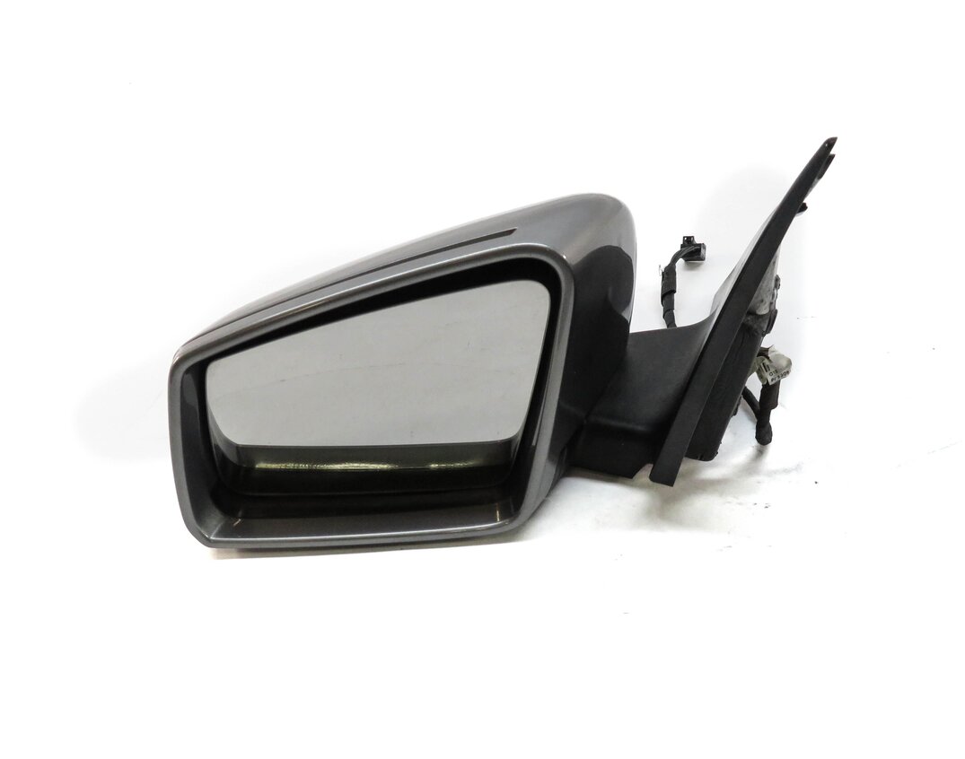 Thumbnail 1: 2010-2011 MERCEDES C250 C300 (W204) LEFT DRIVER HEATED DOOR MIRROR (SILVER 792U)