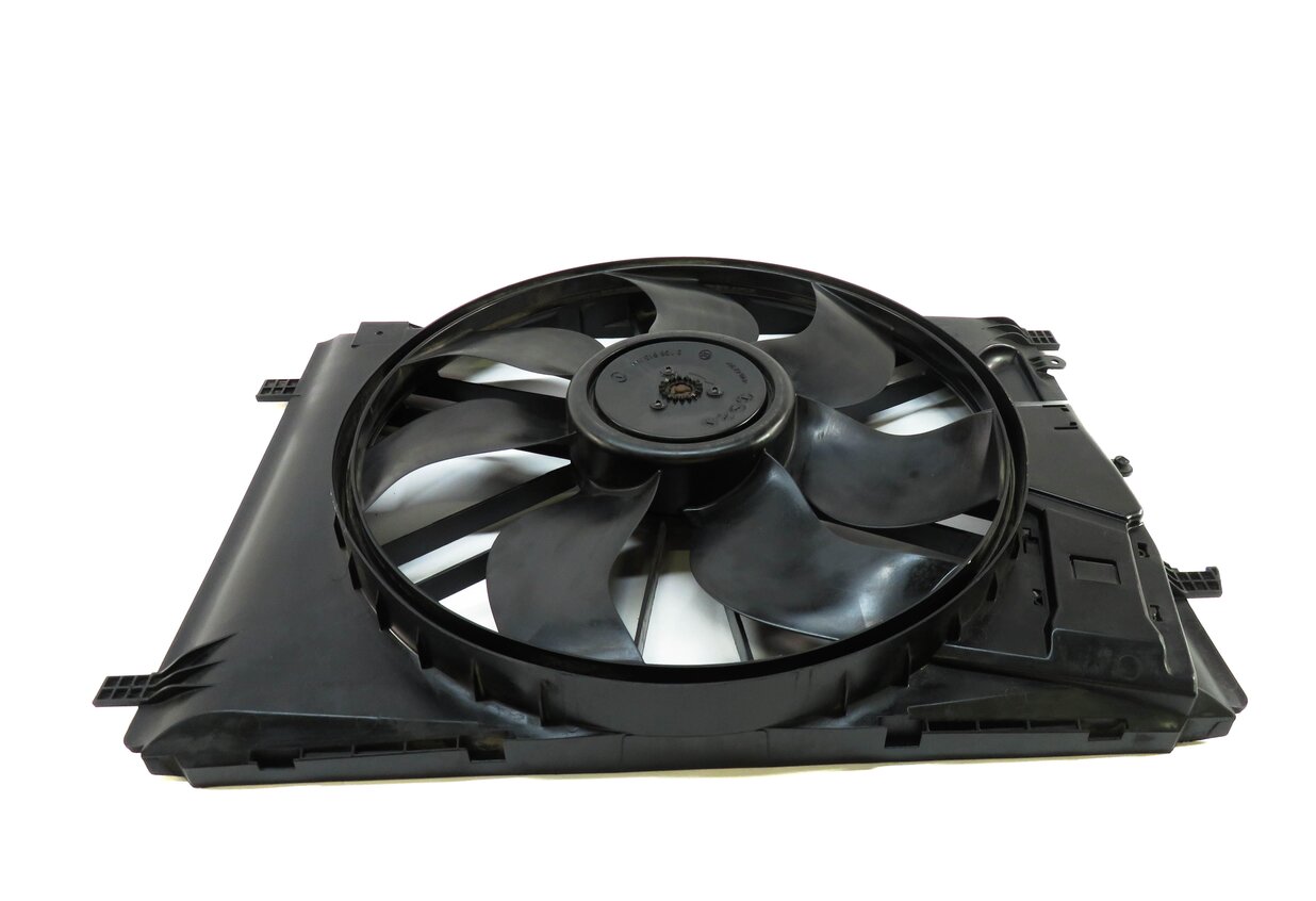 Thumbnail 3: 08-17 MERCEDES B C E CLA CLS GLK SLK (C207 W204 X204 W212) RADIATOR COOLING FAN