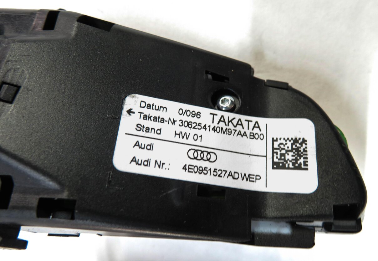 Thumbnail 7: 2010 AUDI A5 (B8 8T) STEERING WHEEL SWITCH BUTTON SET-2