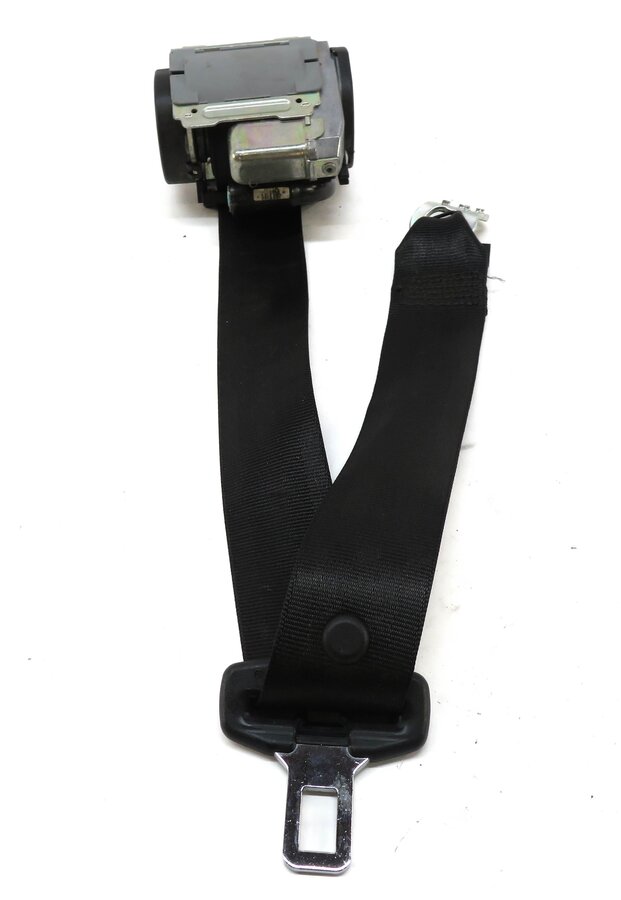 Thumbnail 2: 2010 AUDI A5 (B8 8T) CONVERTIBLE - RIGHT REAR SEAT SEATBELT RETRACTOR (BLACK)