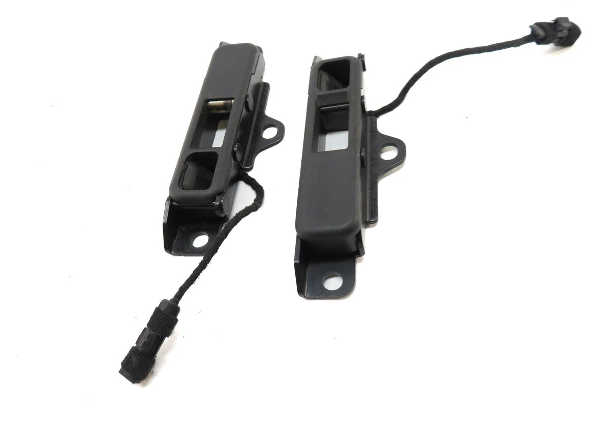 Thumbnail 2: 2010 AUDI A5 (B8 8T) LEFT & RIGHT CONVERTIBLE TOP LATCH SET-2