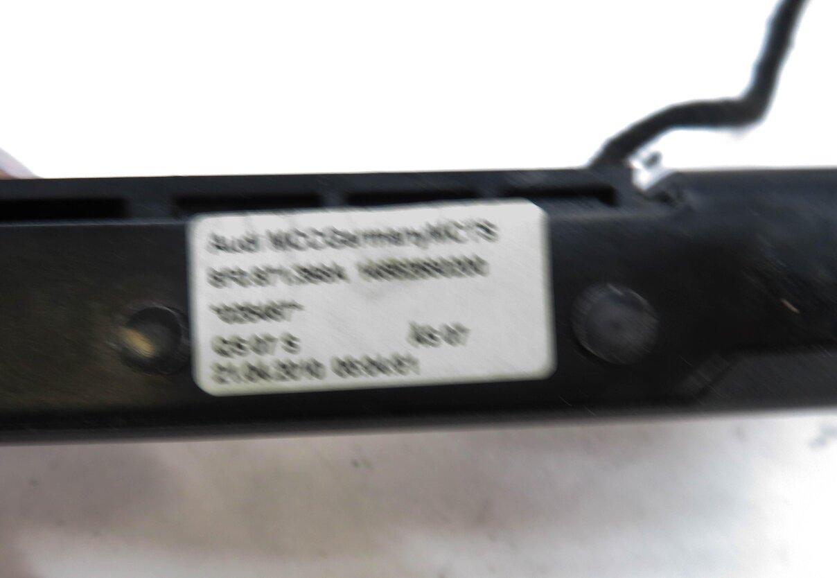 Thumbnail 5: 2010 AUDI A5 (B8 8T) LEFT & RIGHT CONVERTIBLE TOP LATCH SET-2