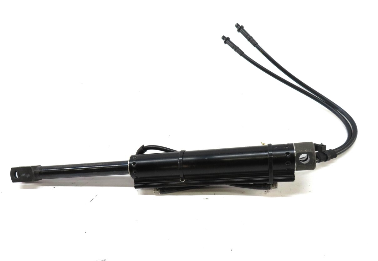 Thumbnail 3: 2010 AUDI A5 (B8 8T) RIGHT REAR CONVERTIBLE TOP LIFT HYDRAULIC CYLINDER