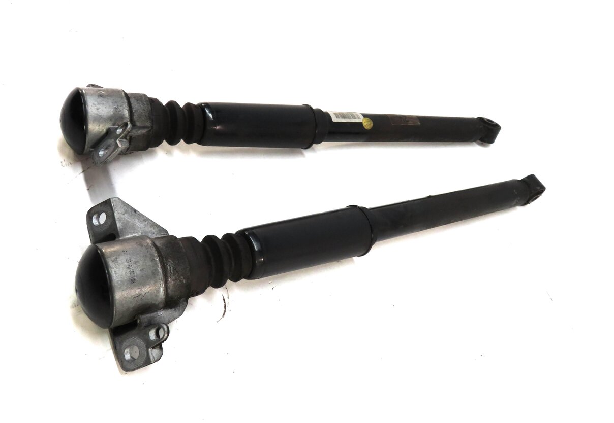 Thumbnail 4: 2010 AUDI A5 (B8 8T) CONVERTIBLE - LEFT & RIGHT REAR SUSPENSION SHOCK STRUT SET
