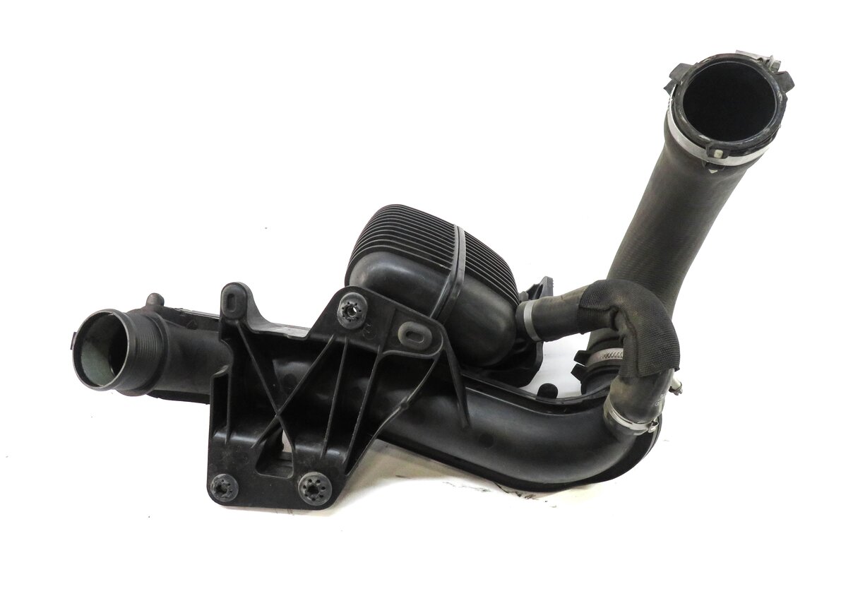 Thumbnail 5: 2010 AUDI A5 (B8 8T) 2.0L CAEB TURBO ENGINE INTERCOOLER PRESSURE PIPE DAMPER