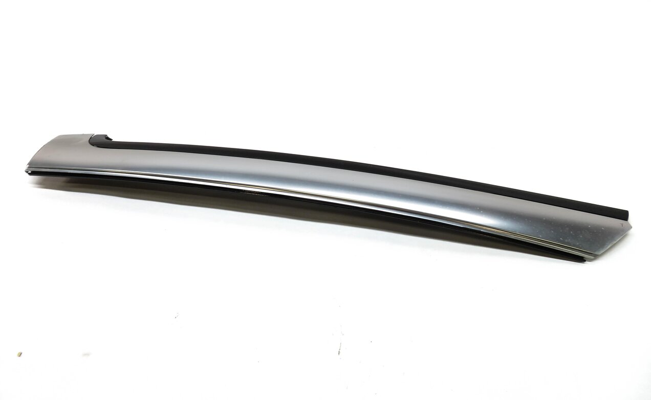 2010 AUDI A5 (B8 8T) CONVERTIBLE - RIGHT FRONT PASSENGER WINDSHIELD PILLAR TRIM