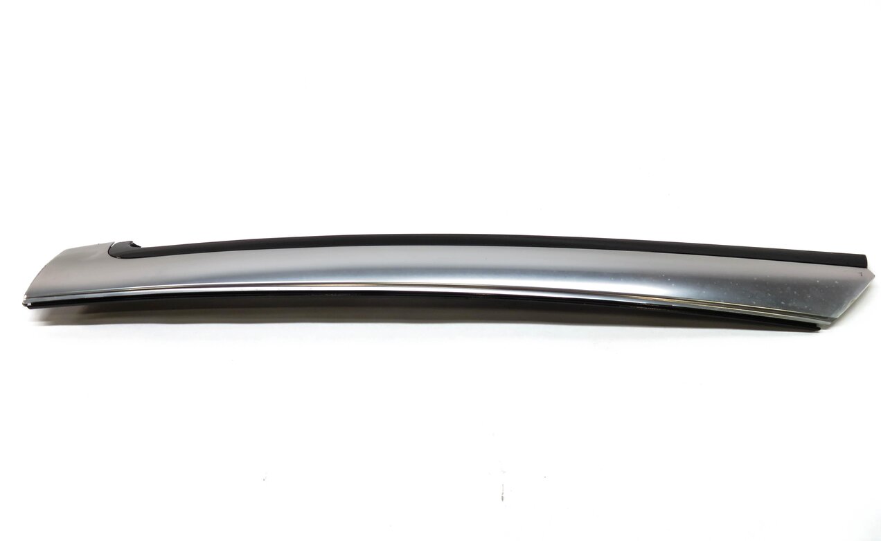 Thumbnail 2: 2010 AUDI A5 (B8 8T) CONVERTIBLE - RIGHT FRONT PASSENGER WINDSHIELD PILLAR TRIM