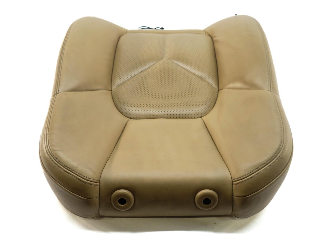 Thumbnail 4: 2012 PORSCHE CAYENNE (958) RIGHT PASSENGER UPPER TOP HEATED SEAT CUSHION (BEIGE)