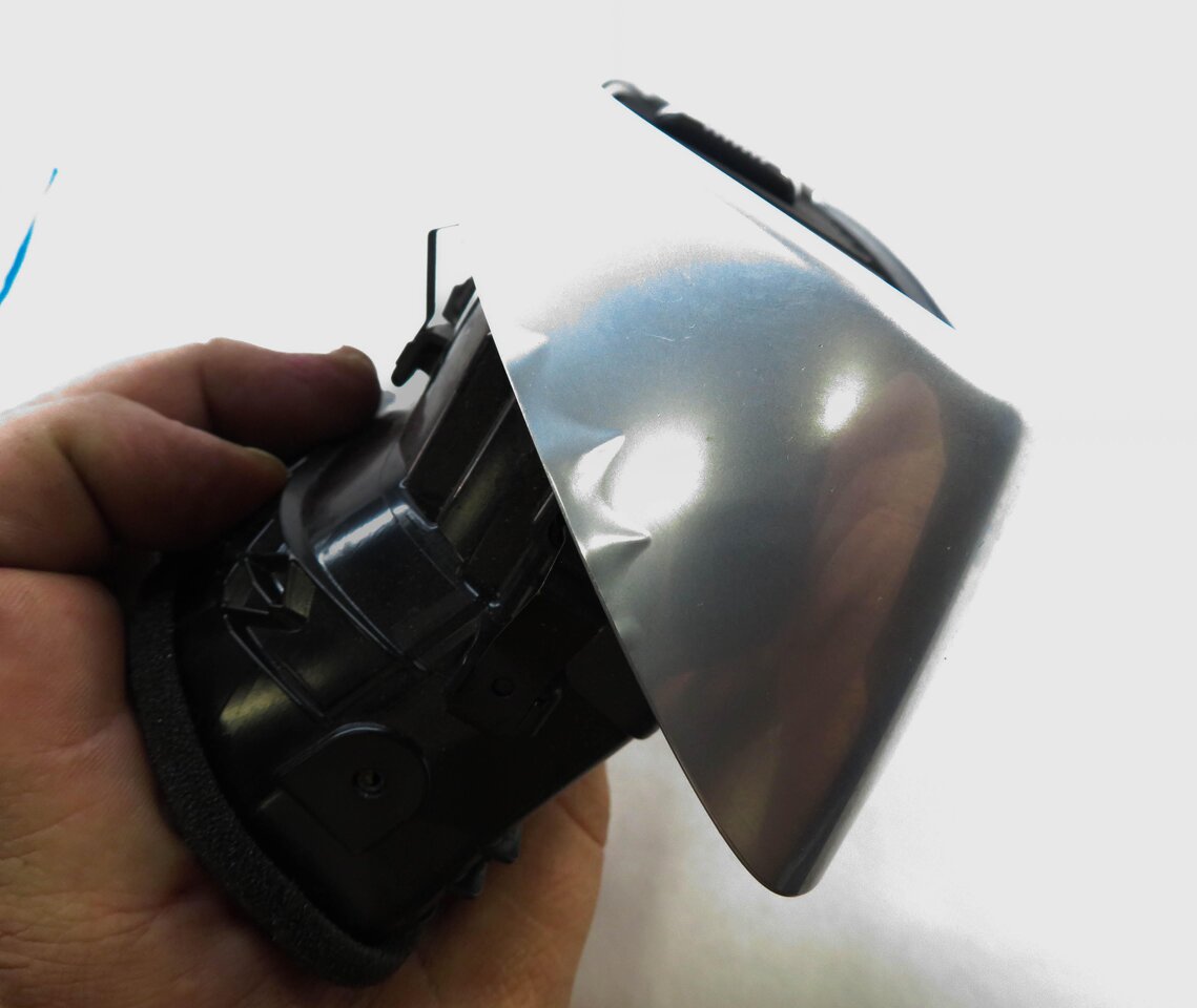 Thumbnail 7: 2012 PORSCHE CAYENNE (958) LEFT FRONT DRIVER DASH HEATER A/C AIR VENT
