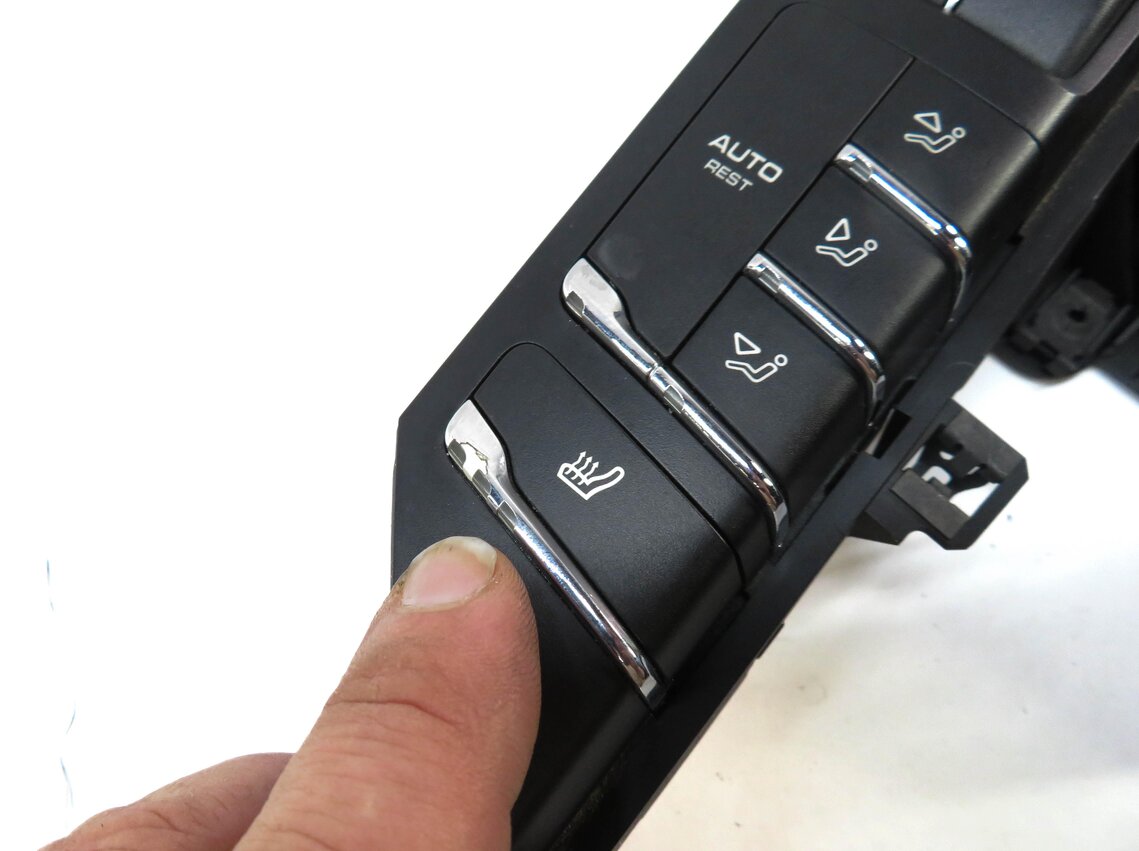 Thumbnail 11: 2011-2018 PORSCHE CAYENNE (958) FRONT HEATER A/C TEMPERATURE CONTROL PANEL