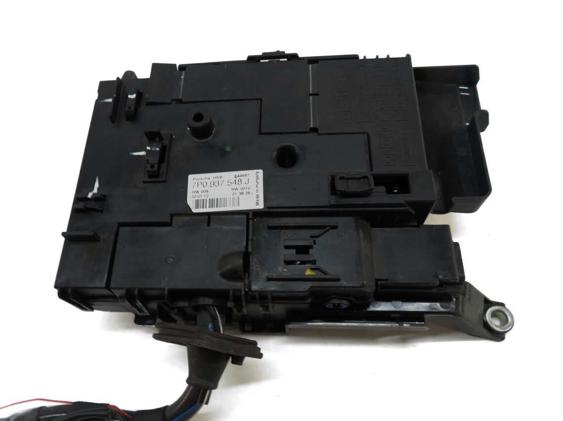 2012 PORSCHE CAYENNE HYBRID (958) MAIN POWER BATTERY JUNCTION FUSE BOX