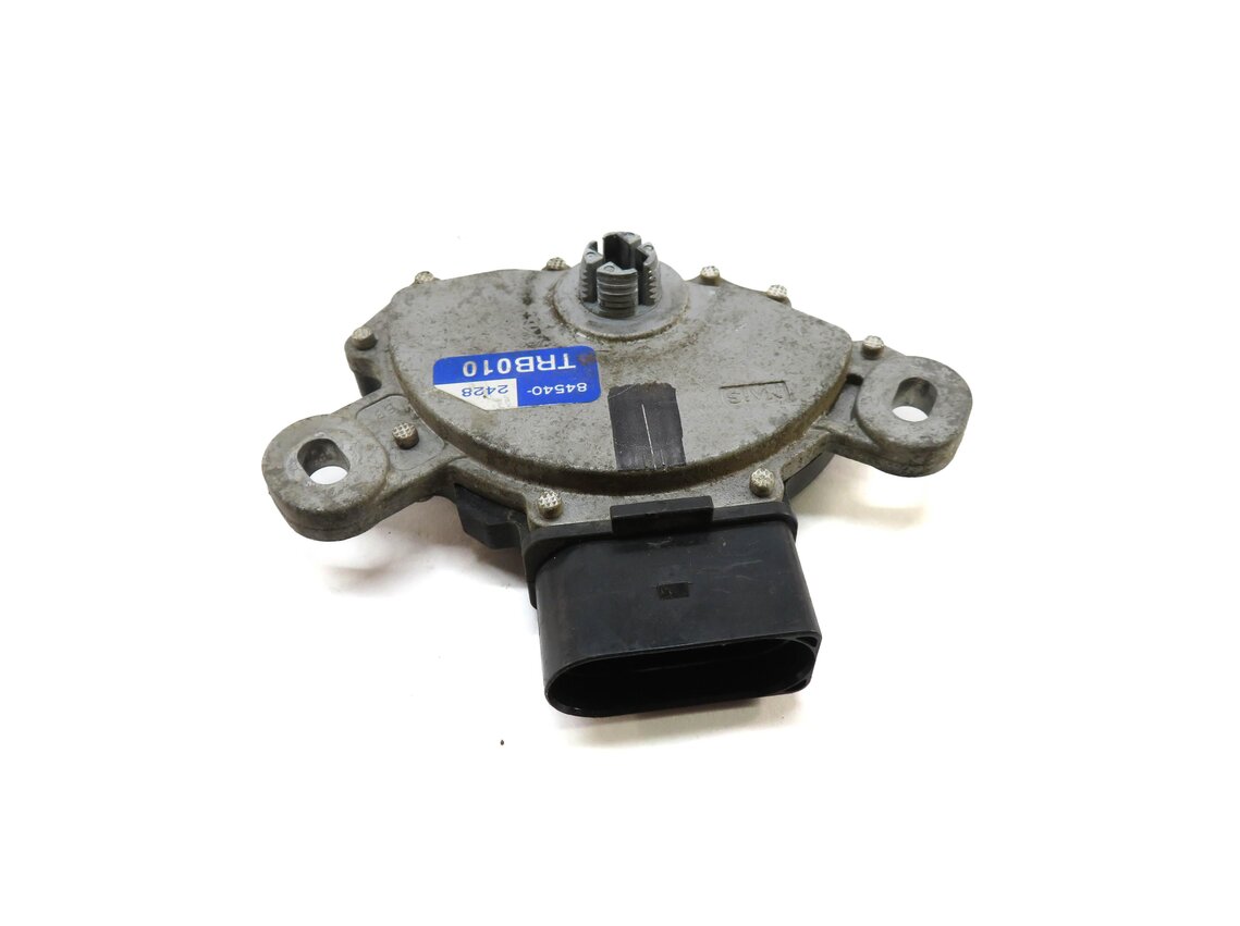 Thumbnail 4: 2012 PORSCHE CAYENNE HYBRID (958) TRANSMISSION NEUTRAL SAFETY RANGE SWITCH