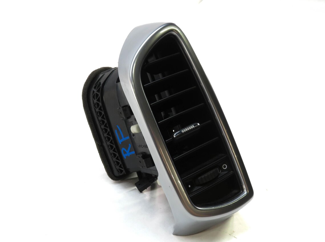 Thumbnail 2: 2012 PORSCHE CAYENNE (958) RIGHT FRONT PASSENGER DASH HEATER A/C AIR VENT