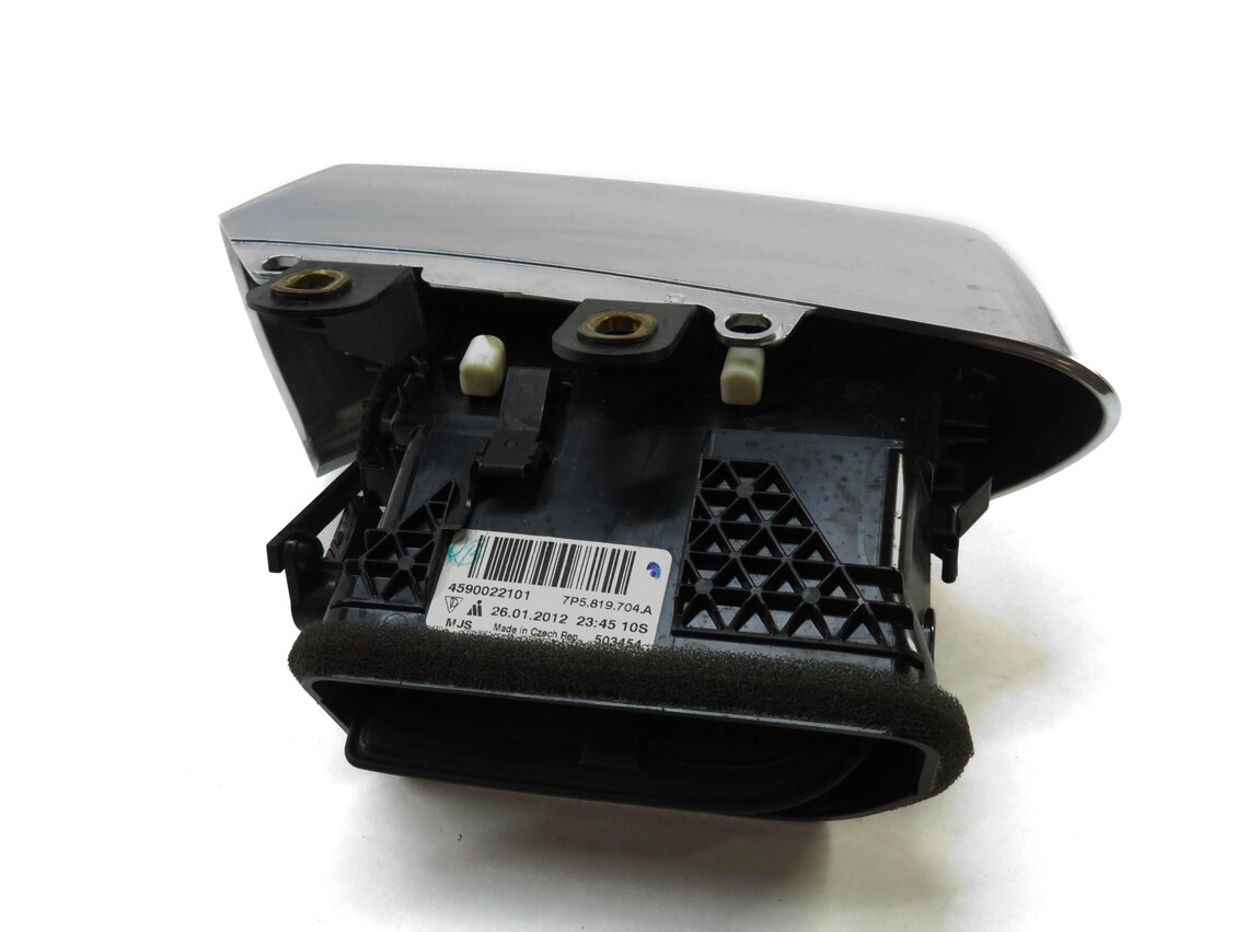 Thumbnail 5: 2012 PORSCHE CAYENNE (958) RIGHT FRONT PASSENGER DASH HEATER A/C AIR VENT