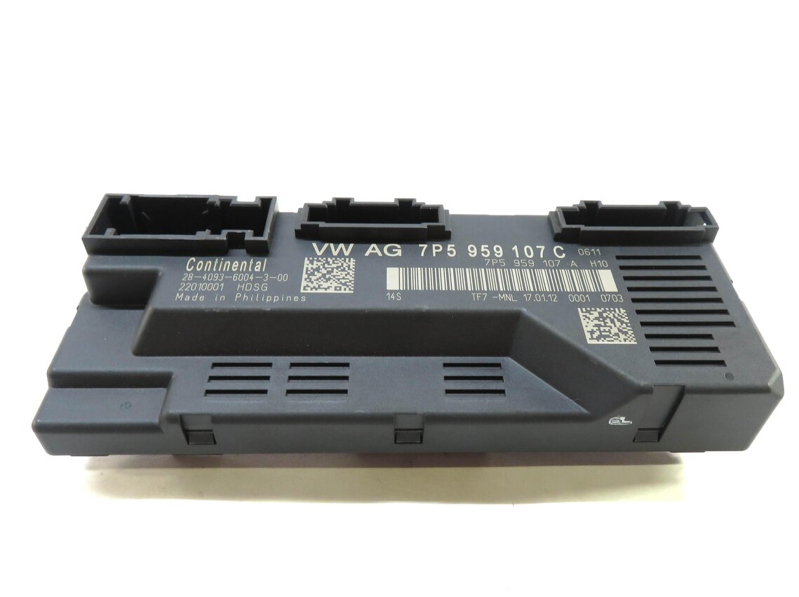 Thumbnail 3: 2012 PORSCHE CAYENNE (958) REAR TRUNK TAILGATE LIFTGATE LIFT GATE CONTROL MODULE