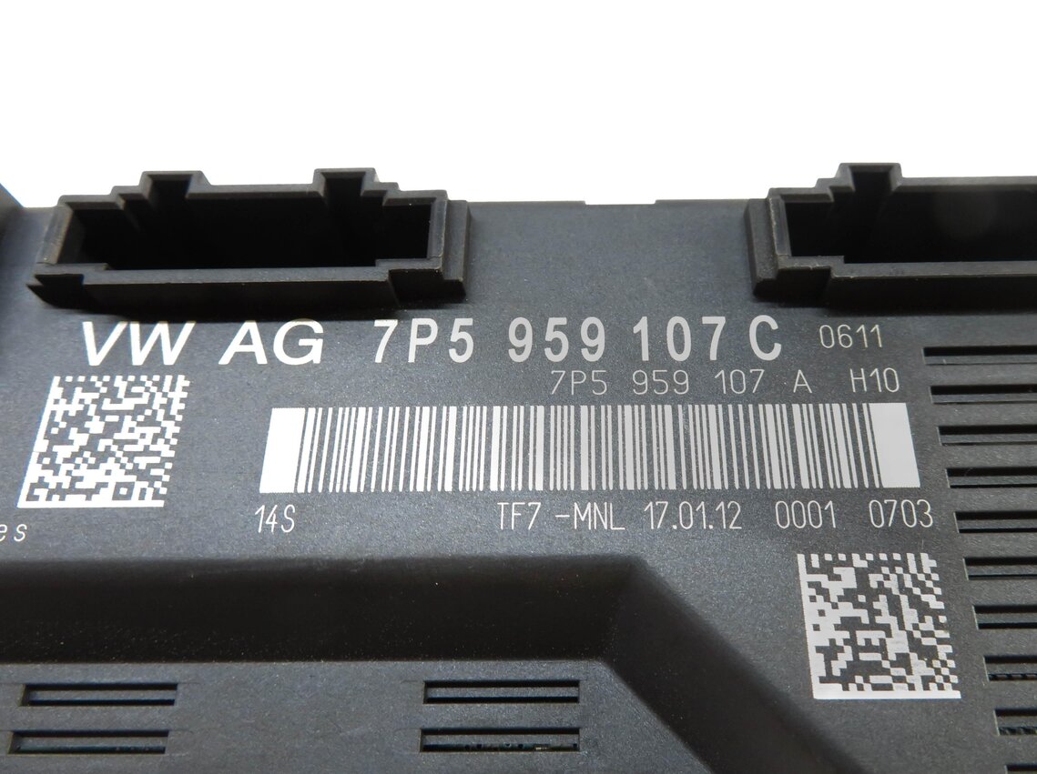 Thumbnail 5: 2012 PORSCHE CAYENNE (958) REAR TRUNK TAILGATE LIFTGATE LIFT GATE CONTROL MODULE