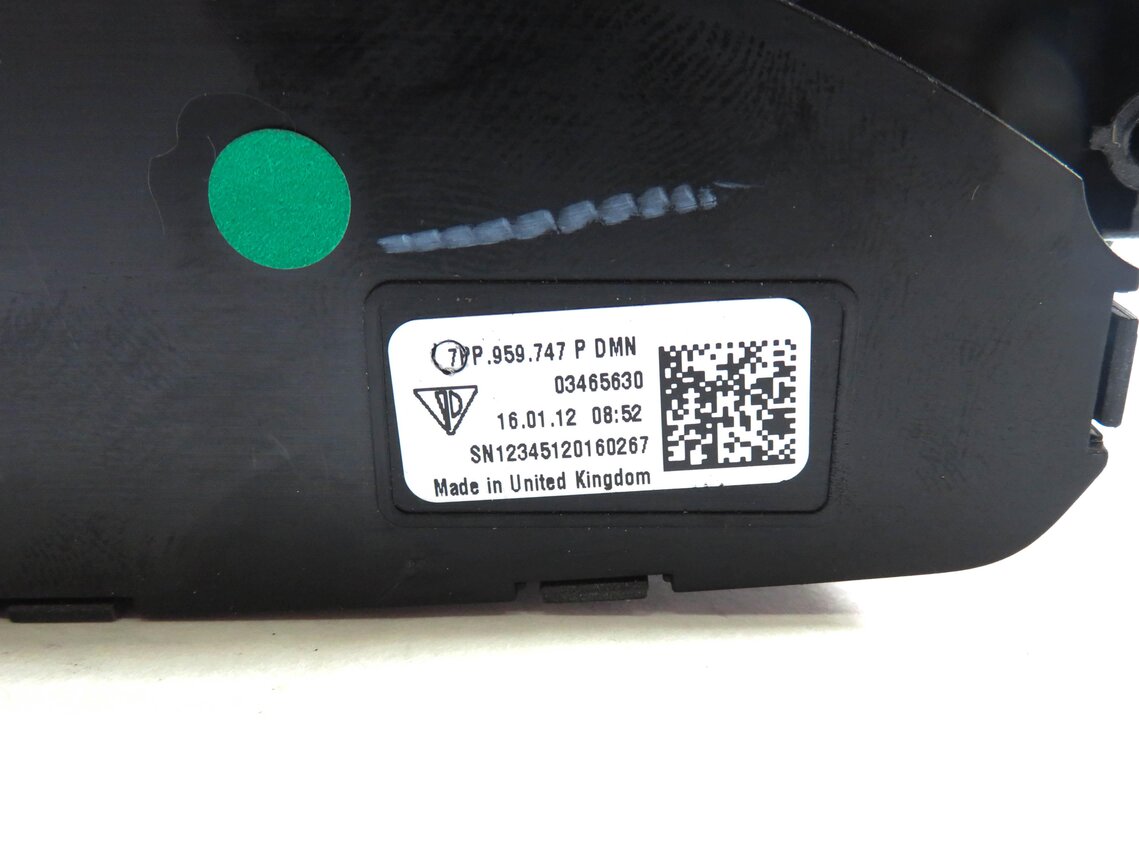 Thumbnail 6: 2012 PORSCHE CAYENNE (958) LEFT FRONT DRIVER SEAT ADJUSTMENT ADJUST SWITCH