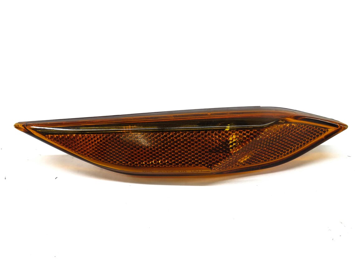 Thumbnail 3: 2012 PORSCHE CAYENNE (958) LEFT FRONT DRIVER TURN SIGNAL MARKER LIGHT LAMP