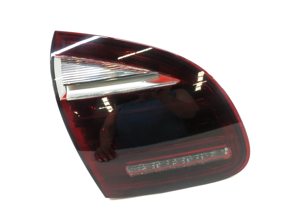 2011-2014 PORSCHE CAYENNE (958) LEFT DRIVER REAR INNER TAILLIGHT (SPRAY TINTED)