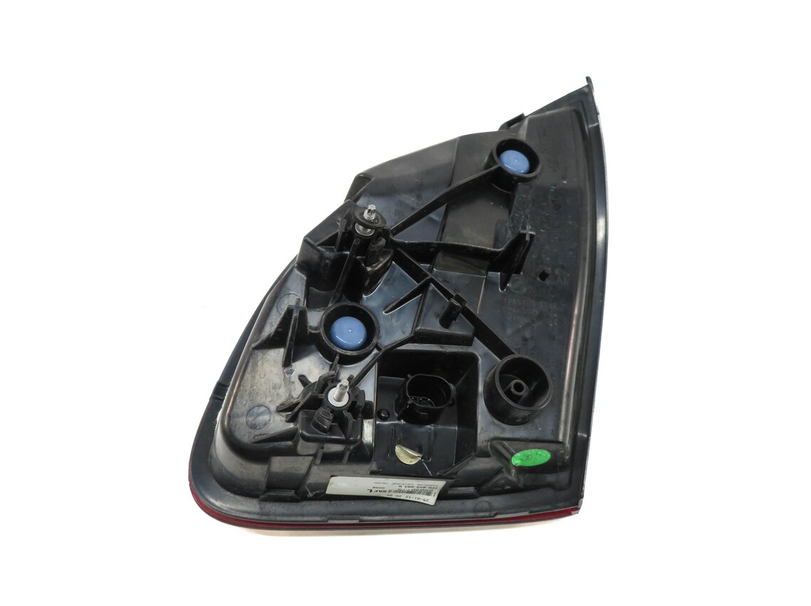 Thumbnail 5: 2011-2014 PORSCHE CAYENNE (958) LEFT DRIVER REAR INNER TAILLIGHT (SPRAY TINTED)