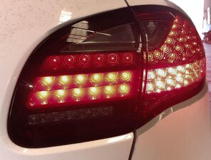 Thumbnail 2: 2011-2014 PORSCHE CAYENNE (958) RIGHT PASSENGER INNER TAILLIGHT (SPRAY TINTED)