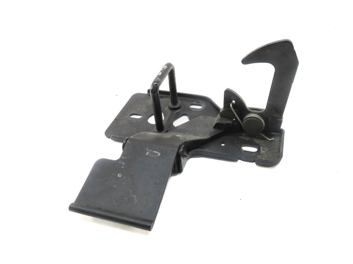 Thumbnail 2: 2012 PORSCHE CAYENNE (958) FRONT HOOD SAFETY LATCH CATCH HOOK RELEASE LEVER