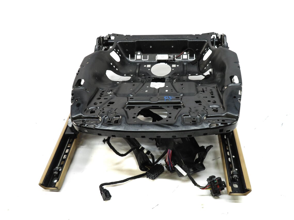 Thumbnail 2: 2011-2014 PORSCHE CAYENNE (958) RIGHT FRONT PASSENGER SEAT TRACK w/ MEMORY