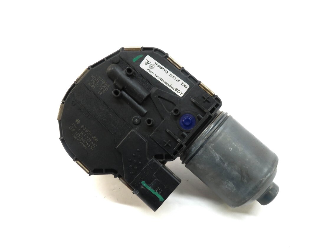 Thumbnail 1: 2011-2018 PORSCHE CAYENNE (958) FRONT WINDSHIELD WIPER MOTOR