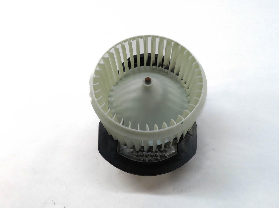Thumbnail 2: 2011-2018 PORSCHE CAYENNE (958) FRONT HEATER A/C BLOWER FAN MOTOR w/ RESISTOR