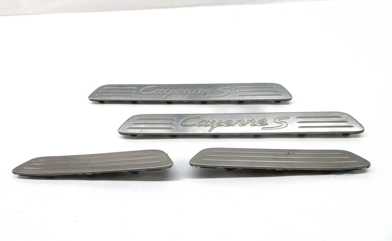 Thumbnail 2: 2012 PORSCHE CAYENNE (958) FRONT & REAR DOOR SILL SCUFF PANEL TRIM SET-4