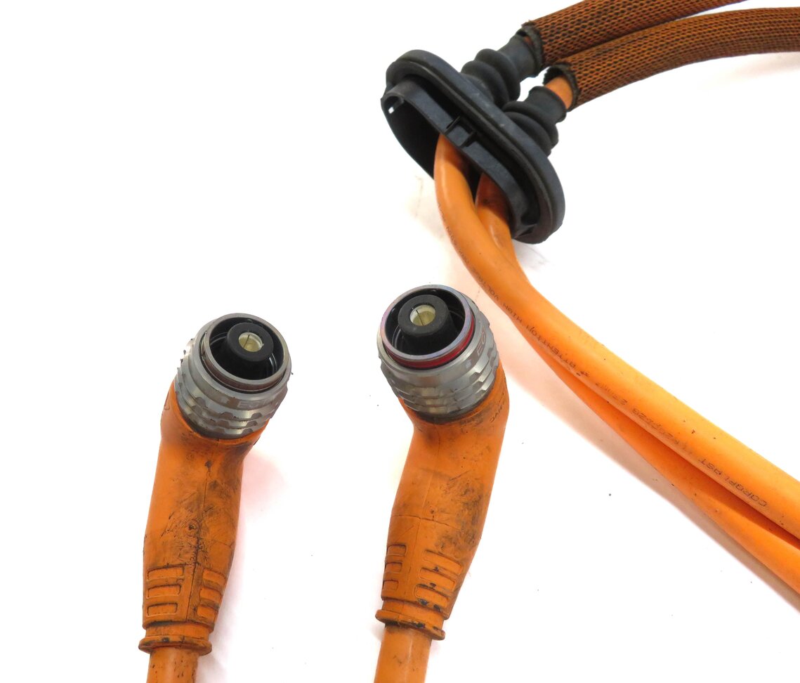 Thumbnail 4: 2012 PORSCHE CAYENNE HYBRID (958) HIGH VOLTAGE BATTERY CABLE HARNESS
