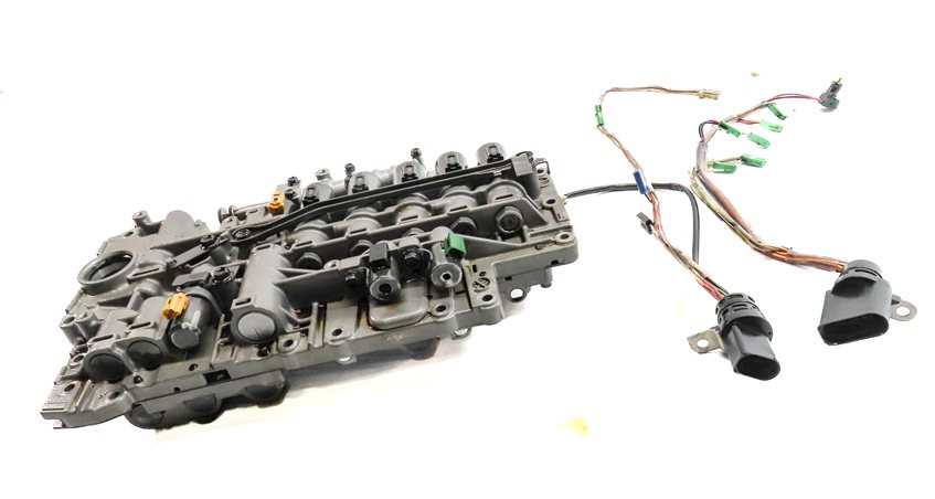 Thumbnail 2: 11-18 CAYENNE PANAMERA (958 970 G1) 0C8 TR80-SD AUTO TRANSMISSION VALVE BODY