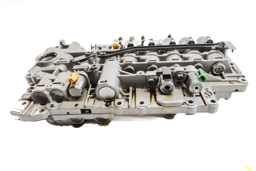 Thumbnail 4: 11-18 CAYENNE PANAMERA (958 970 G1) 0C8 TR80-SD AUTO TRANSMISSION VALVE BODY