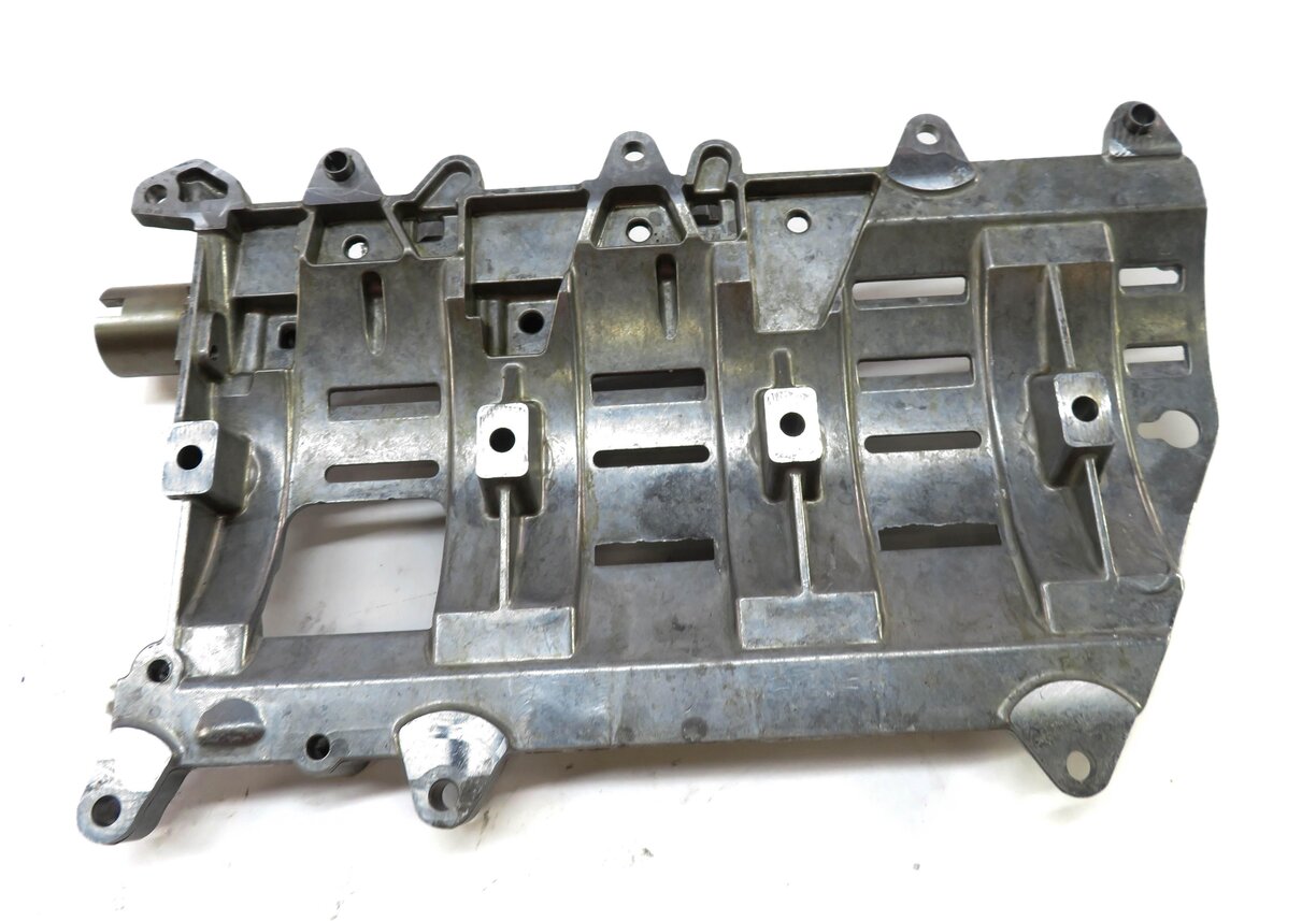Thumbnail 4: 2012 RANGE ROVER SPORT (L320) 5.0L AJ133 SUPERCHARGED ENGINE OIL PAN BAFFLE TRAY
