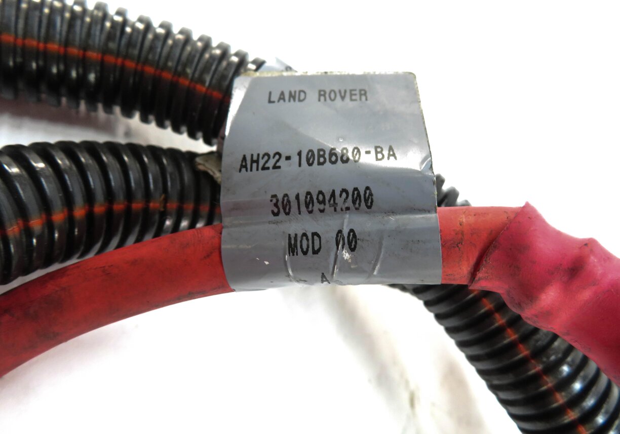 Thumbnail 4: 2012 RANGE ROVER SPORT (L320) POSITIVE BATTERY CABLE